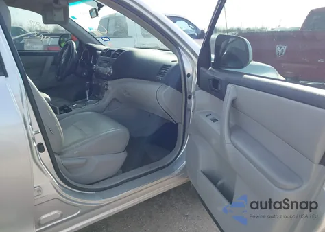 2010 Toyota Highlander z USA, uszkodzony, nr VIN 5TDZA3EH1AS006912